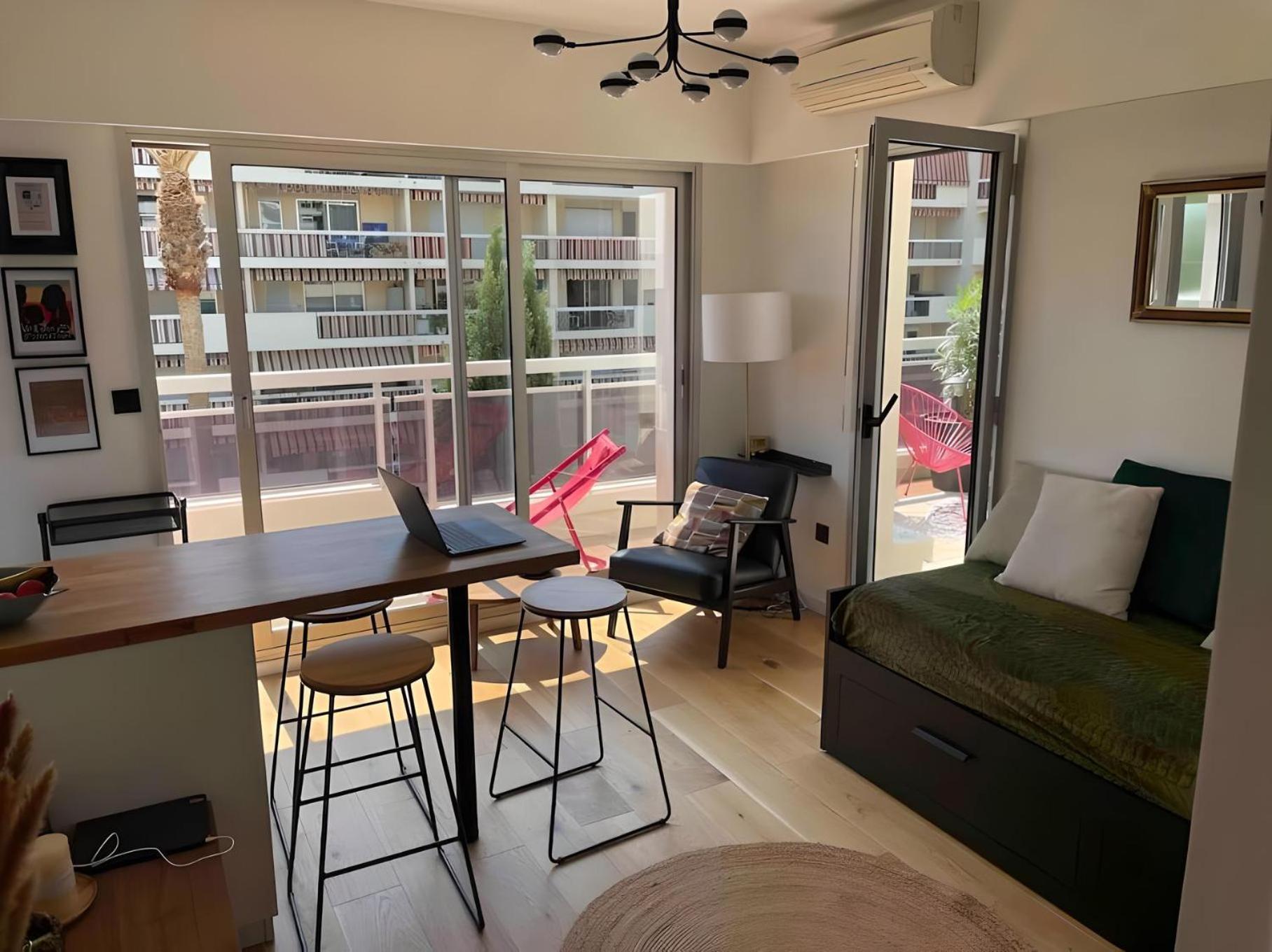 Elegant Appartement 2Pieces Piscinevue Mer Parking Vallauris Exterior photo